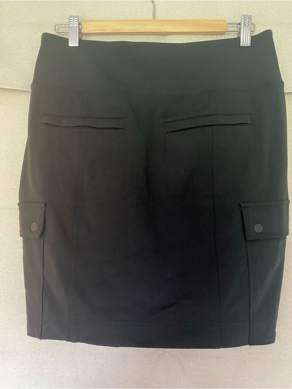 Athleta Black Mini Skirt with Cargo Pockets - Picture 2 of 6